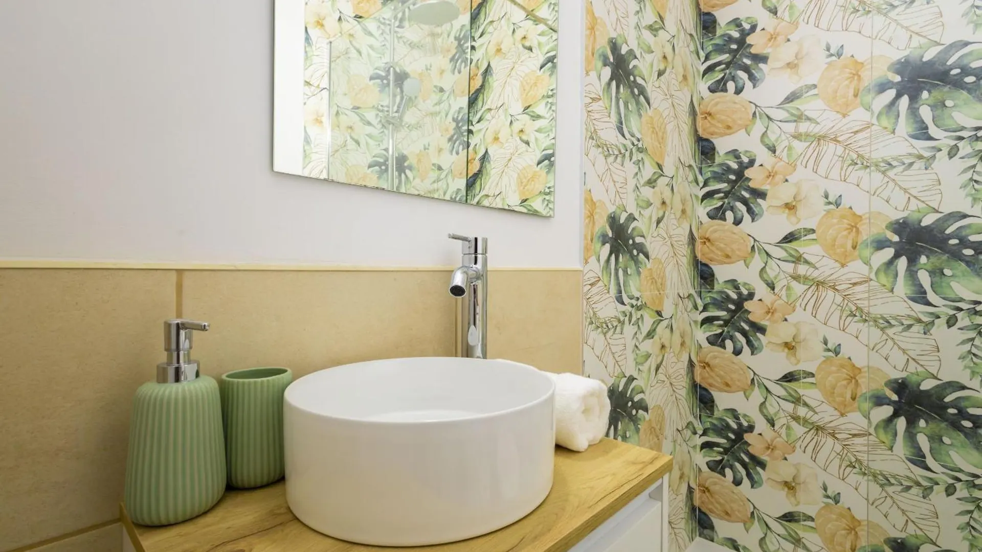 Stylish Seaside Studio Casa Jacobo Puerto de la Cruz  Apartment